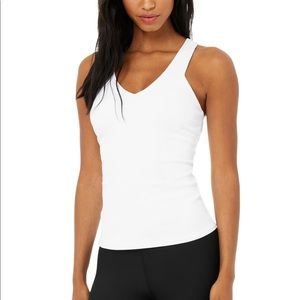 Elevate Tank - Alo Yoga